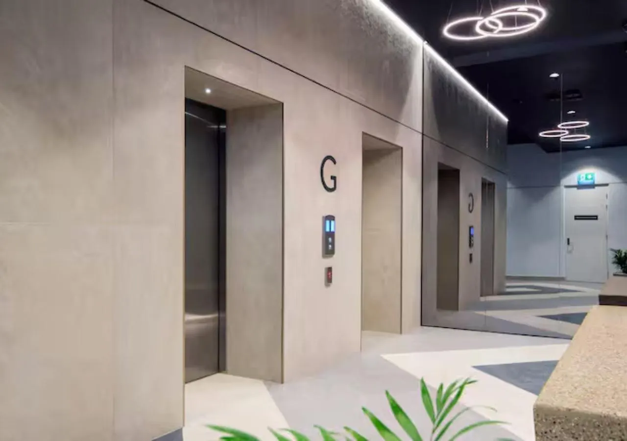 Comfy 1 Bedroom Apartment With Wifi And Parking بريزبين